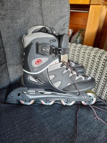 Skeelers maten 42-43 en maat 43half. beschikbaar voor biedingen