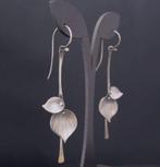 Elegante zilveren lange oorbellen met bladeren, Sieraden, Tassen en Uiterlijk, Oorbellen, Nieuw, Ophalen of Verzenden, Zilver
