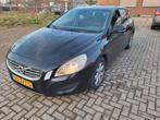 Volvo V60 D4 163pk Start/stop 2013 Zwart, Auto's, Voorwielaandrijving, Euro 5, Stof, Zwart