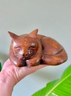 Vintage houten poes kat beeld, Ophalen of Verzenden, Gebruikt, Dier