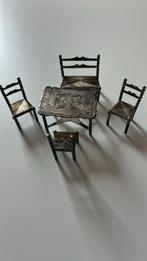 Tafeltje met 3 stoelen en een bankje, Ophalen of Verzenden, Zilver