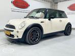Mini COOPER   - ONLINE AUCTION, Voorwielaandrijving, Gebruikt, 4 cilinders, 4 stoelen