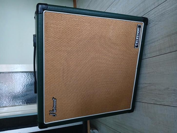 Hartwood 1x12 met Celestion V30 (8 Ohm), Muziek en Instrumenten, Versterkers | Bas en Gitaar, Gebruikt, Minder dan 50 watt, Ophalen