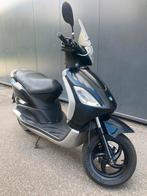Piaggio fly 2t 50cc brommer 2012, Fietsen en Brommers, Scooters | Piaggio, Ophalen of Verzenden, Gebruikt, Fly