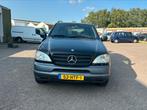 Mercedes-Benz Mercedes 1998 Zwart, Zwart, 1990 kg, Geïmporteerd, 750 kg