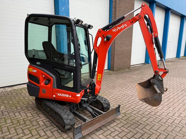 Minigraver Kubota KX 019-4 1478 Uren, Zakelijke goederen, Machines en Bouw | Kranen en Graafmachines, Graafmachine, Ophalen