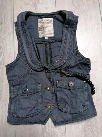Blauw meisjes gilet.  Merk: Garcia  Maat: 164 beschikbaar voor biedingen