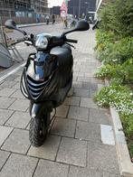 Piaggio Zip, Fietsen en Brommers, Scooters | Piaggio, Maximaal 45 km/u, Zip, Ophalen of Verzenden, Zo goed als nieuw