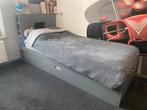Grijs bed met onderschuifbed / bedla, Huis en Inrichting, Slaapkamer | Bedden, Ophalen, 90 cm, Eenpersoons, Zo goed als nieuw