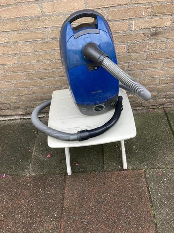Miele S513 Super Air Clean stofzuiger van max 1600 watt beschikbaar voor biedingen