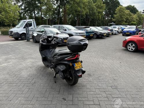 Mash Belena 300 (bj 2023), Fietsen en Brommers, Brommers | Schadebrommers, Overige merken