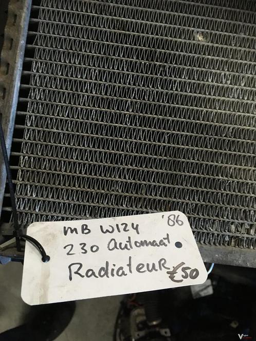 Mercedes w124 230 1986  automaat Radiateur, Auto-onderdelen, Motor en Toebehoren, Gebruikt, Ophalen of Verzenden