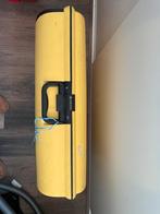 Gele koffer, Sieraden, Tassen en Uiterlijk, Koffers, Gebruikt, Hard kunststof, Slot, 55 cm of meer