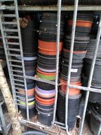 Gratis kweekpotten, plantenpotten, Kunststof, Gebruikt, Rond, Tuin