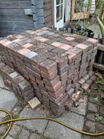 Gratis Rode en grijze trommel stenen /klinkertjes 6,4 m2, Ophalen, Klinkers, Zo goed als nieuw, 10 m² of meer
