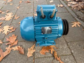 Zware Elektromotor - Werkend Gedemonteerd beschikbaar voor biedingen