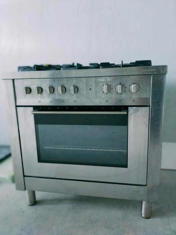 Solitaire gasfornuis met oven, Witgoed en Apparatuur, Fornuizen, Zo goed als nieuw, Vrijstaand, Gas, 5 kookzones of meer, 90 tot 95 cm