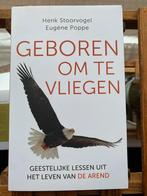 Henk Stoorvogel - Geboren om te vliegen, Boeken, Henk Stoorvogel; Eugène Poppe, Ophalen of Verzenden, Zo goed als nieuw, Christendom | Protestants