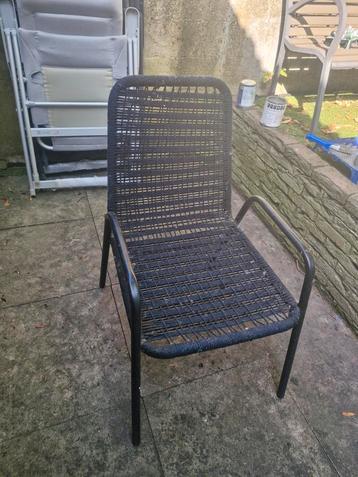 4 tuinstoelen zwart. Gewoven touw. beschikbaar voor biedingen