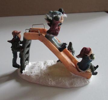 Lemax glijbaan beschikbaar voor biedingen