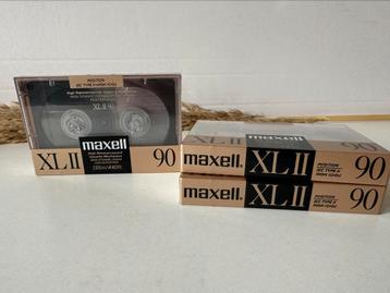 Drie Maxell XLII 90 tapes nieuw in verpakking beschikbaar voor biedingen