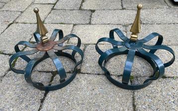 metalen kroon beschikbaar voor biedingen