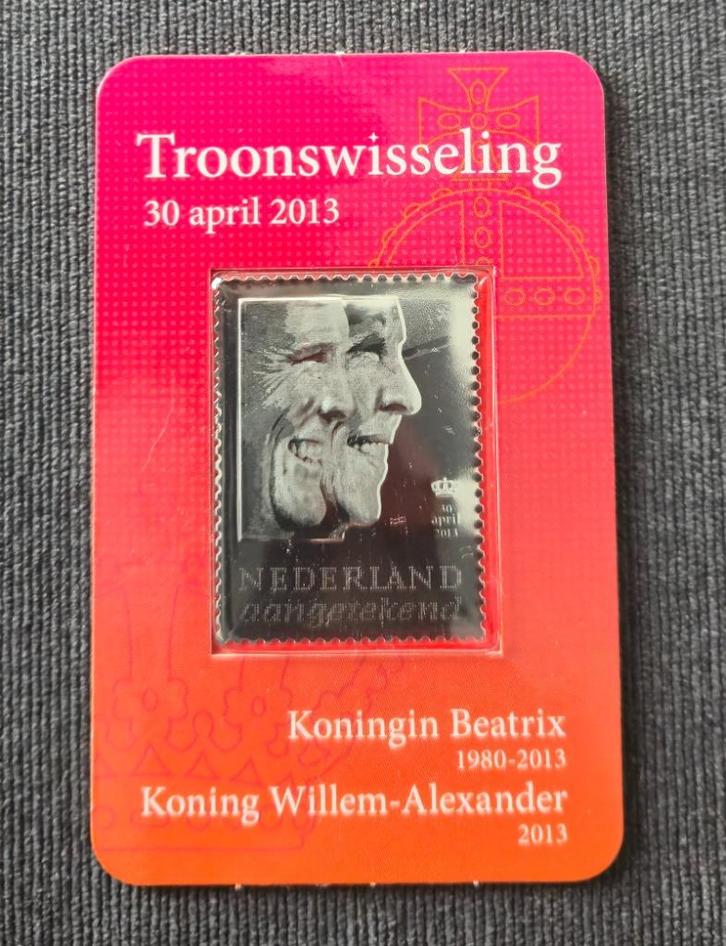 Zilveren zegel Troonwisseling 2013 postzegel nederland, Postzegels en Munten, Postzegels | Nederland, Postfris, Na 1940, Verzenden