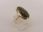 Gouden damesring met nefriet                             G42, 18 tot 19, Gebruikt, ., Ophalen of Verzenden