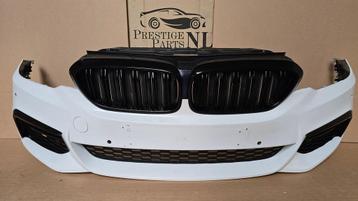 Voorbumper BMW 5 Serie G30 G31 M Pakket 6xPDC ORGINEEL BUMPE beschikbaar voor biedingen