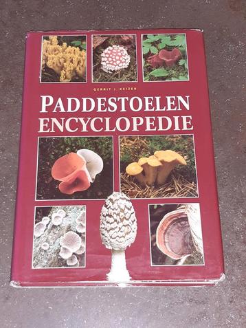 Paddestoelen encyclopedie beschikbaar voor biedingen