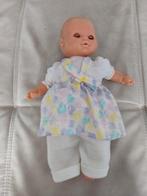 Schattige Babypop met Kleertjes, Ophalen, Gebruikt, Babypop