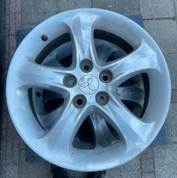 3x origineel Mitsubishi Grandis velgen 215 x 55 x R17 beschikbaar voor biedingen