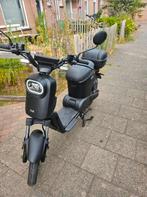 IVA E-GO S2 elektrische brommer, Ophalen, Zo goed als nieuw, 50 km per accu of meer, Overige merken