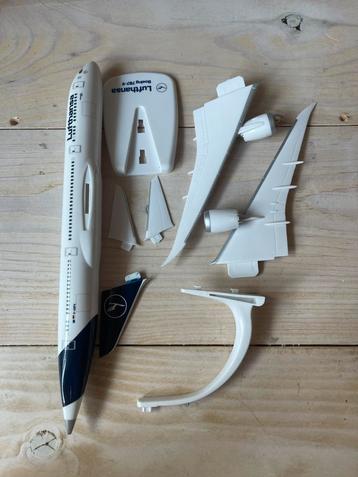 Lufthansa B787-9 1:200 beschikbaar voor biedingen