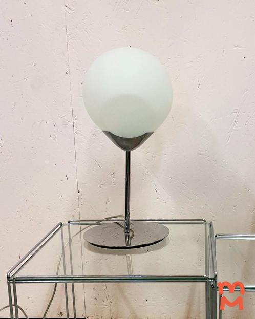 Gave tafellampen met bolkap (2 stuks), Huis en Inrichting, Lampen | Tafellampen, Gebruikt, Minder dan 50 cm, Kunststof, Metaal