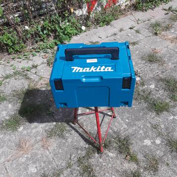 Makita toolbox , punt gaaf. beschikbaar voor biedingen