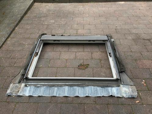 Velux dakraam zonder raam.GGL 7, Doe-het-zelf en Verbouw, Glas en Ramen, Gebruikt, Dakraam, 80 tot 120 cm, 120 tot 160 cm, Dubbelglas