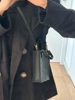 Louis Vuitton petite sac plat black leather, Overige merken, Zo goed als nieuw, Leer, Zwart