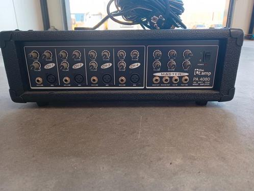 Goede gitaar versterker met 2 speakers en stands en kabels, Muziek en Instrumenten, Versterkers | Bas en Gitaar, Zo goed als nieuw