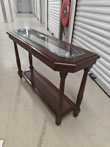 Wandtafel / haltafel mid century rotan en glas beschikbaar voor biedingen