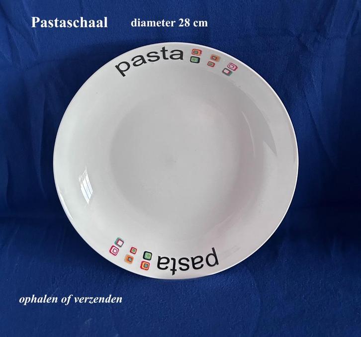 Pastaschaal diameter 28 cm Grote schaal voor Pasta, Huis en Inrichting, Keuken | Keukenbenodigdheden, Gebruikt, Ophalen