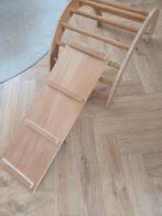 Nette houten klimrek met glijbaan klimboog montessori, Ophalen, Zo goed als nieuw, Overige typen