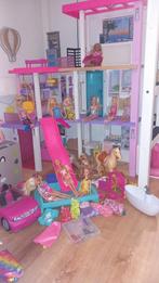 Xxl barbiehuis met accessoires, Kinderen en Baby's, Speelgoed | Poppenhuizen, Ophalen, Zo goed als nieuw