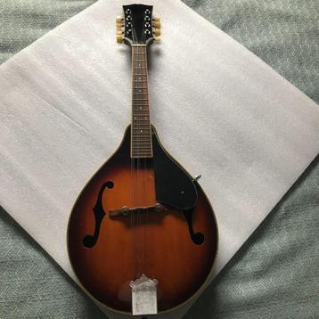 Mandoline in zeer goede staat beschikbaar voor biedingen