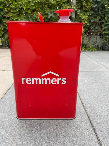 Remmers Kiesol , ca 5 liter over beschikbaar voor biedingen