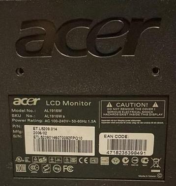 Hij is grijs beschikbaar voor biedingen