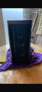 Game pc met 60% keyboard, Computers en Software, Desktop Pc's, Ophalen of Verzenden, Zo goed als nieuw, Gaming, SSD