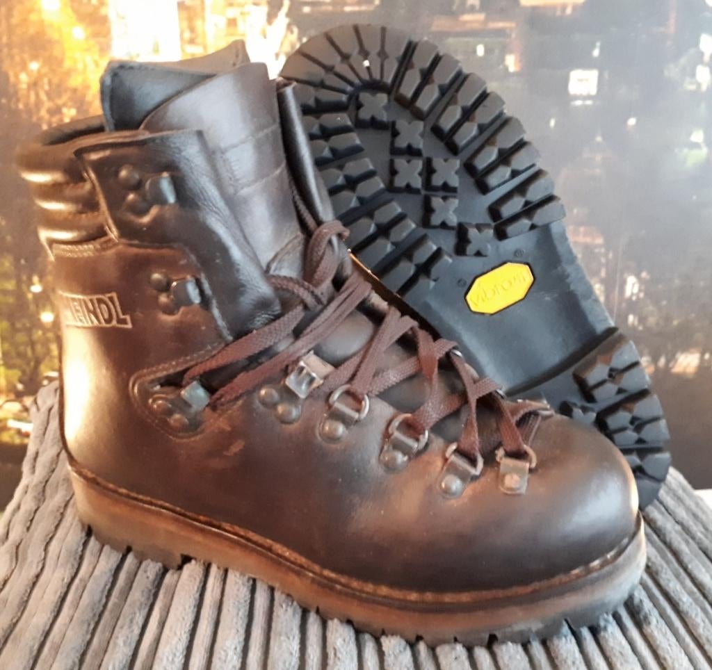 Meindl Perfekt LL cat.-C maat uk-6 / 39,5 prachtig, Ophalen of Verzenden, Gebruikt, Schoenen