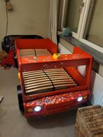 Leuk kinderbed in de vorm van een brandweer, Kinderen en Baby's, Kinderkamer | Bedden, Gebruikt, 70 tot 85 cm, Ophalen of Verzenden