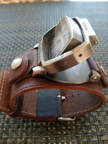 Authentieke FOSSIL quartz retro FLIP antiek vintage horloge. beschikbaar voor biedingen